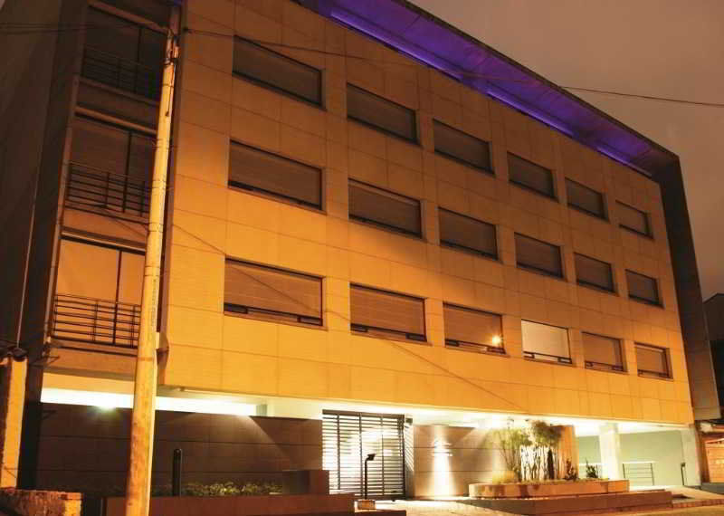 Travelers Obelisco Apartamentos Bogota Buitenkant foto